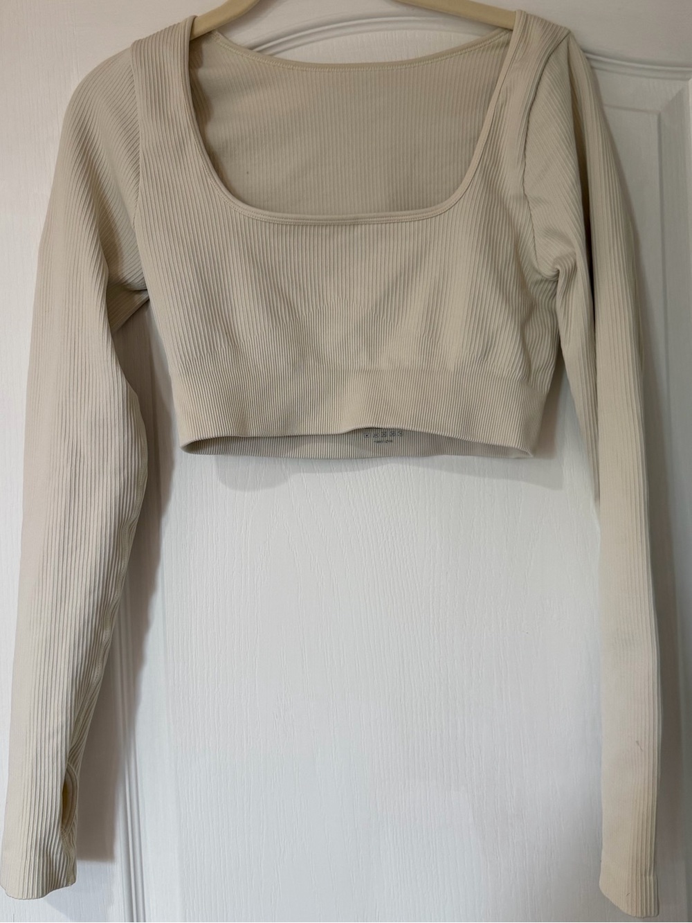 Women’s Cream Ribbed Long Sleeve Crop Top